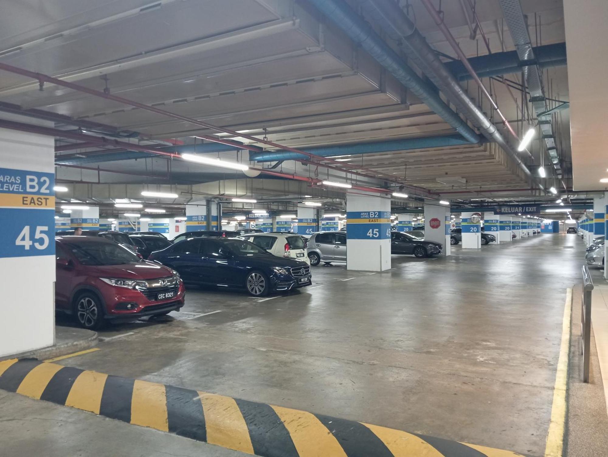 East Service At Times Square Kl Pangsapuri Kuala Lumpur