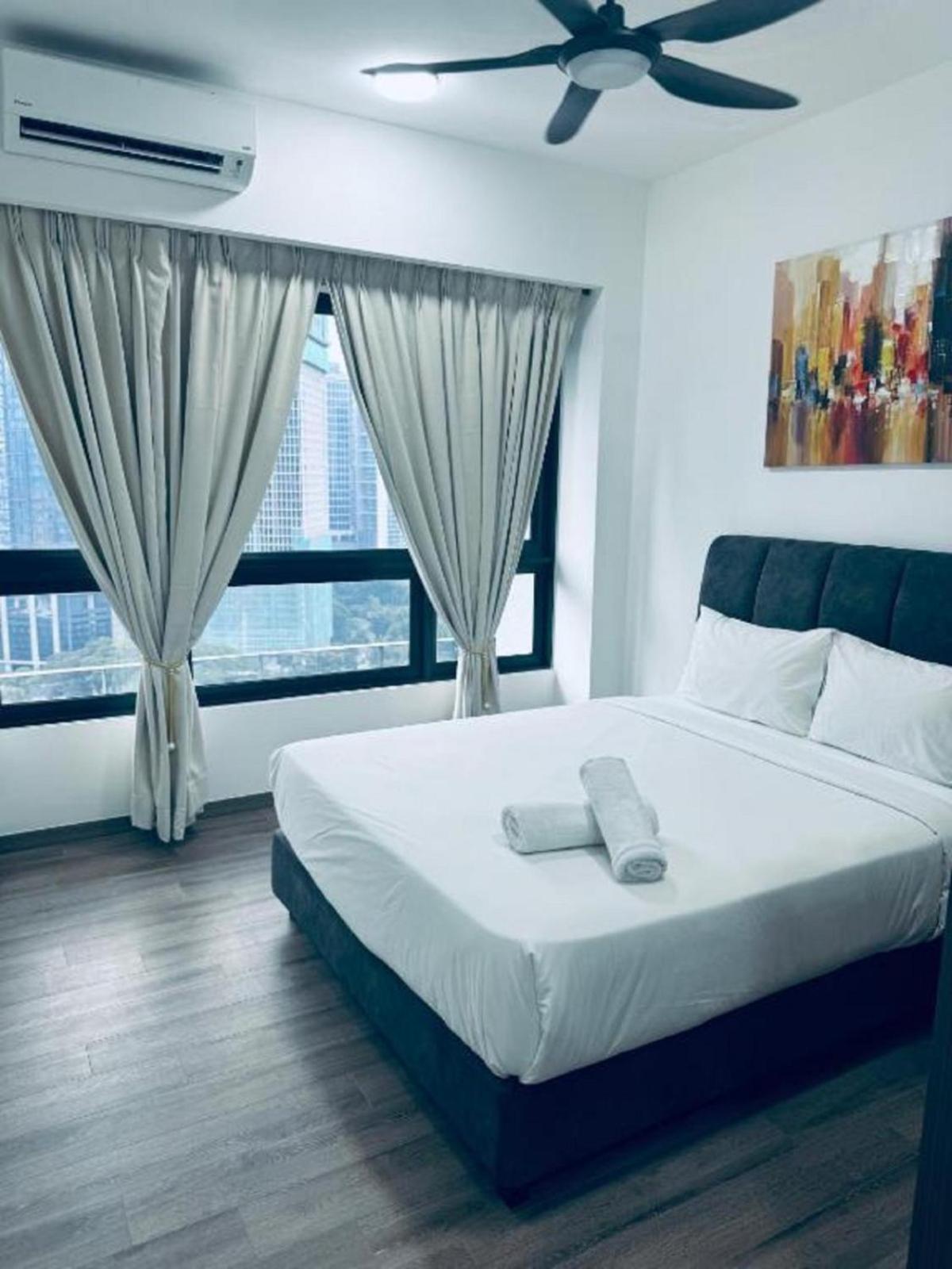Apartment East Service At Times Square Kl